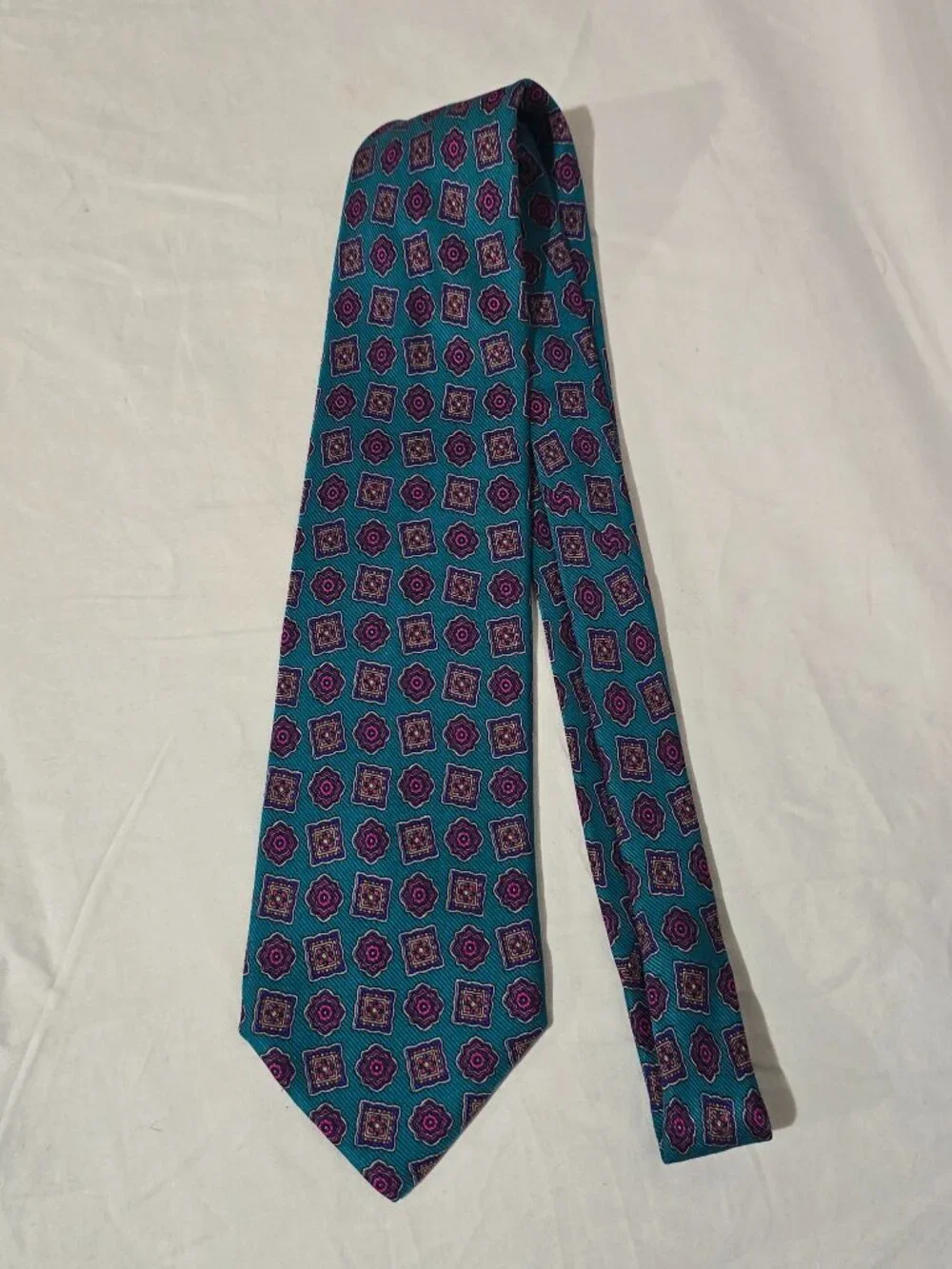 Steffano Ricci Made in Italy 100% Silk Necktie - Blue White Geo - 3 1/2